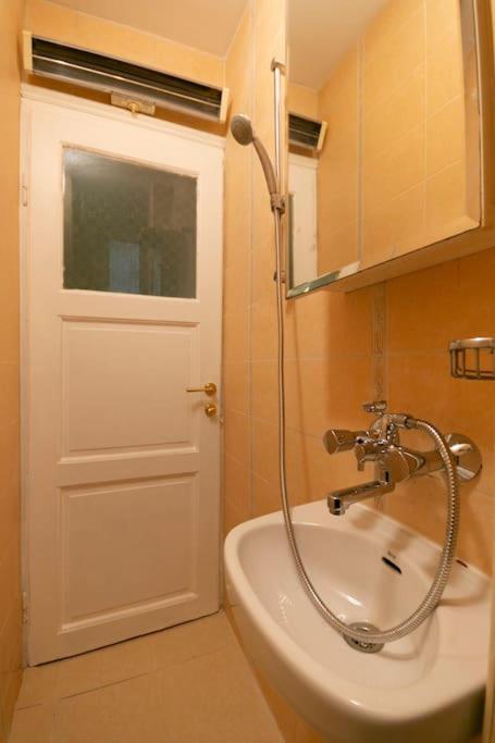 Loft Studio In The City Center Apartment Sofia Exterior photo