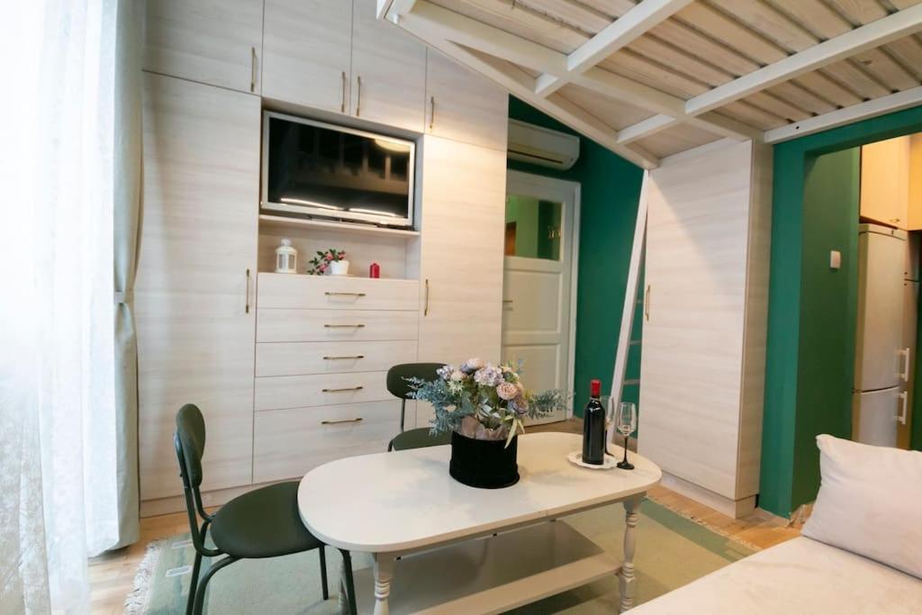 Loft Studio In The City Center Apartment Sofia Exterior photo